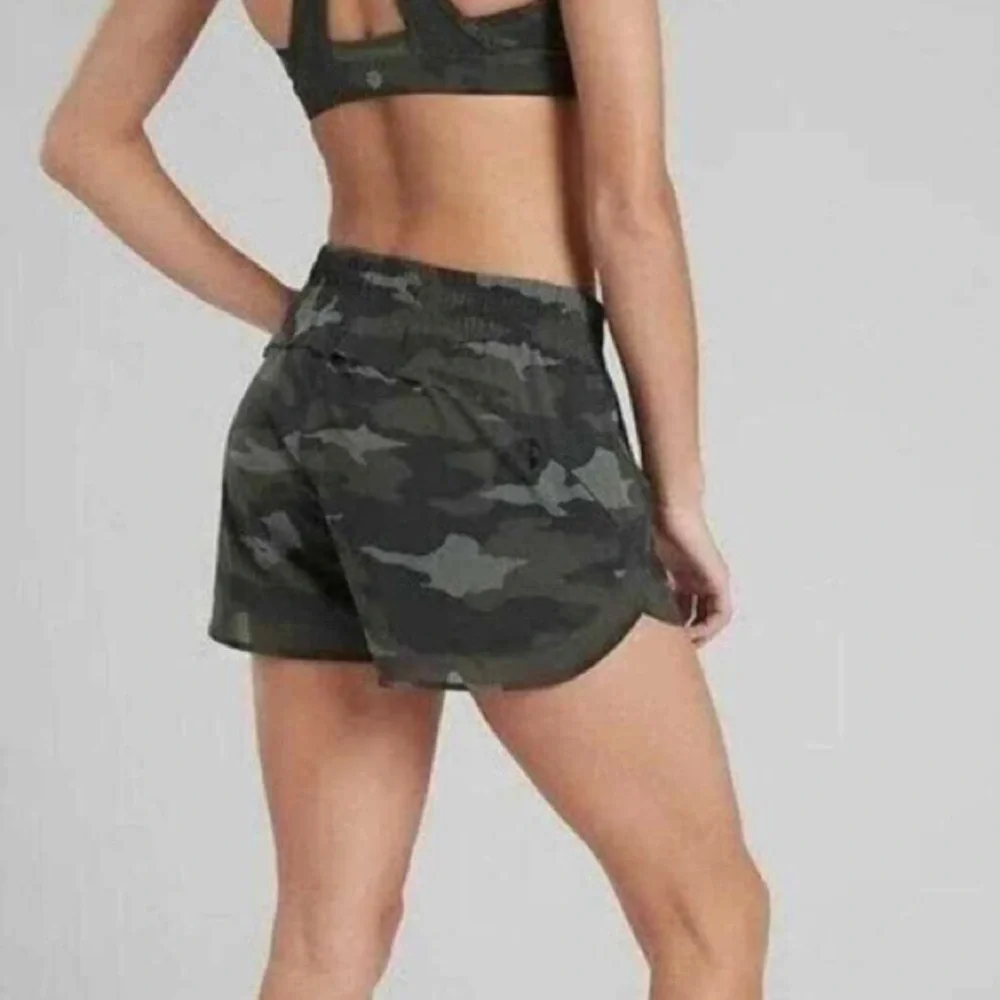 Athleta Printed Mesh Racer Run Short 4” - Picture 5 of 6